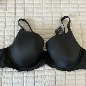 Torrid Lightly Lined Black T-shirt Bra